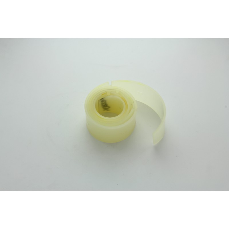 LAMELLE SUCEUR AVANT URETHANE POUR AUTOLAVEUSE TENNANT 7200  / 5700 (TETE EN 915MM)
